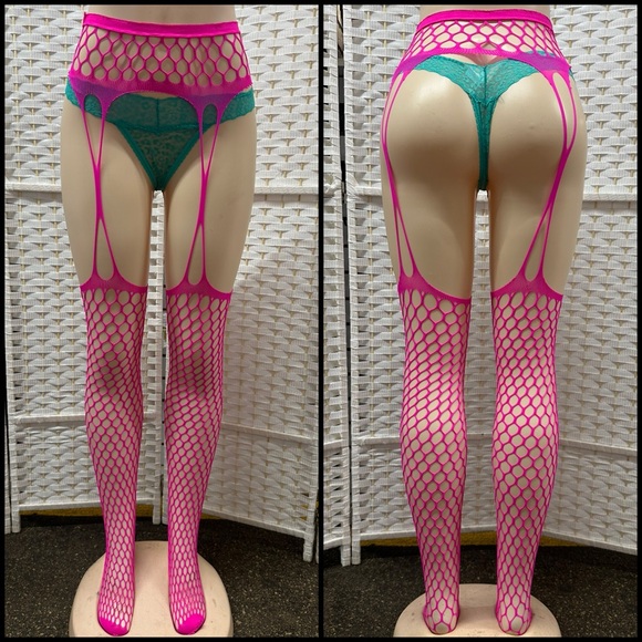 Pink Garter - Picture 1 of 5